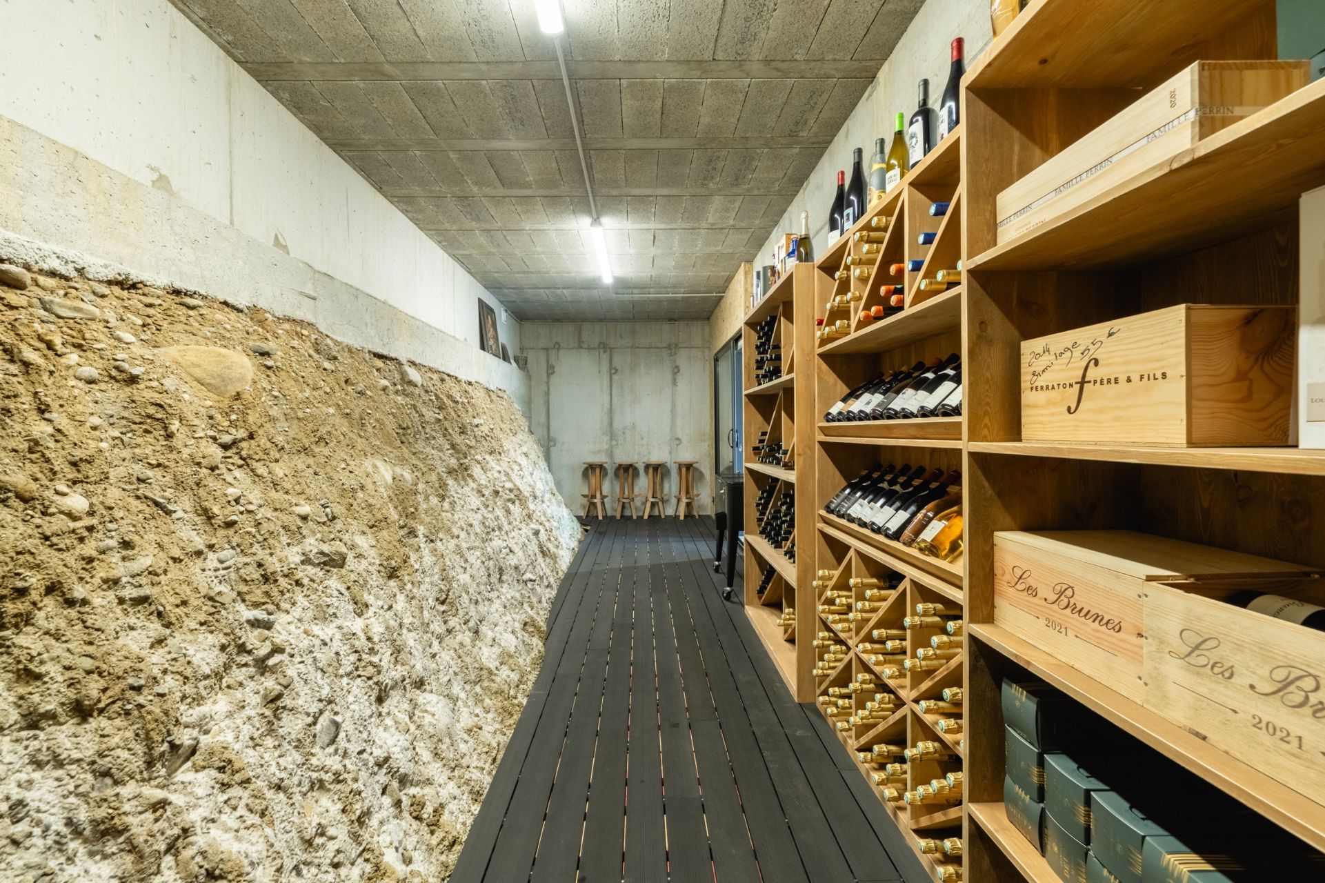 house 6 Rooms for sale on SEVRIER (74320)