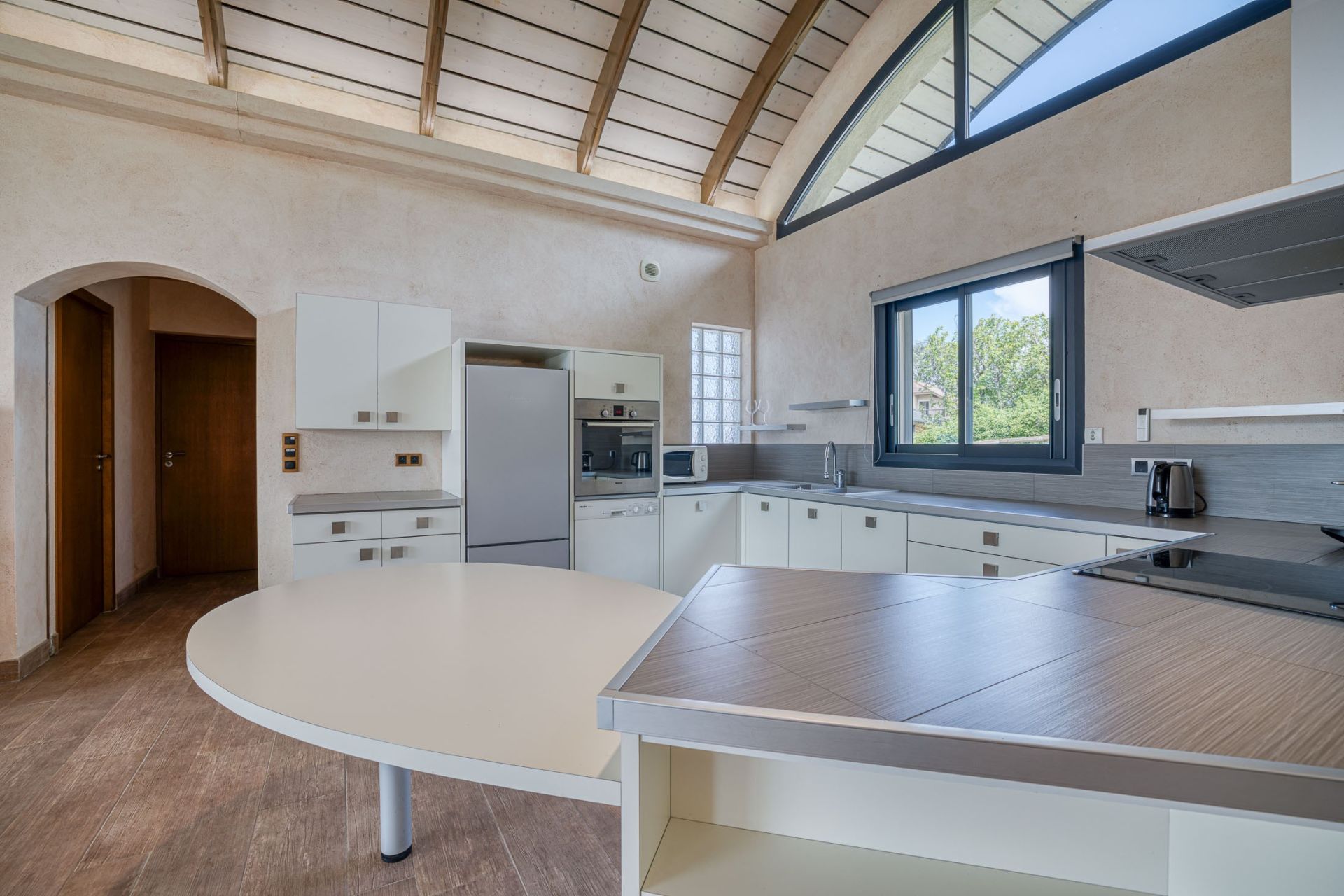 house 4 Rooms for sale on AIX LES BAINS (73100)