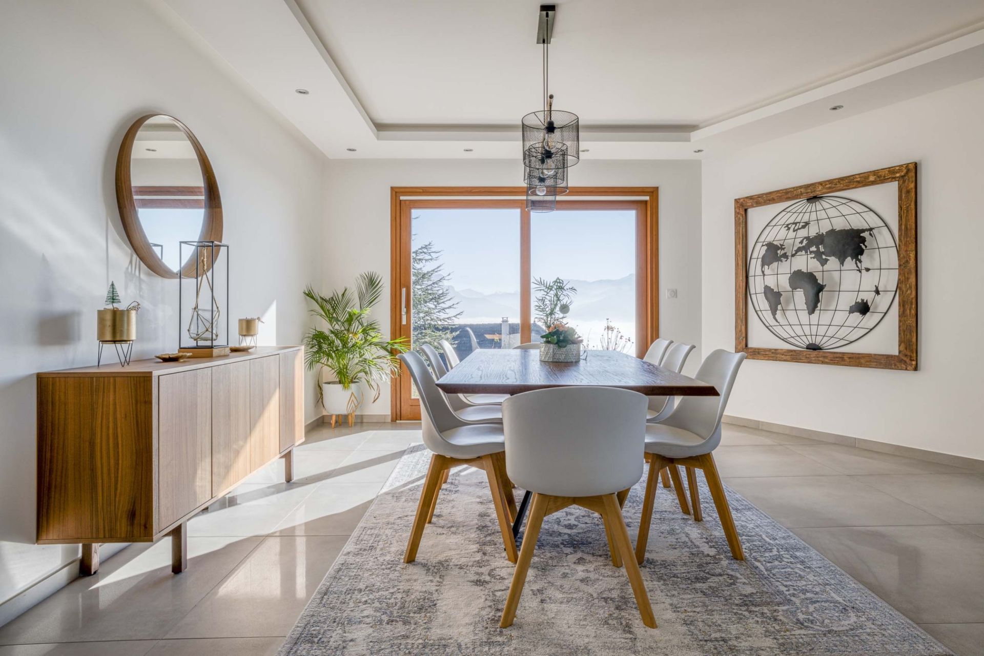 house 8 Rooms for sale on ANNECY (74370)
