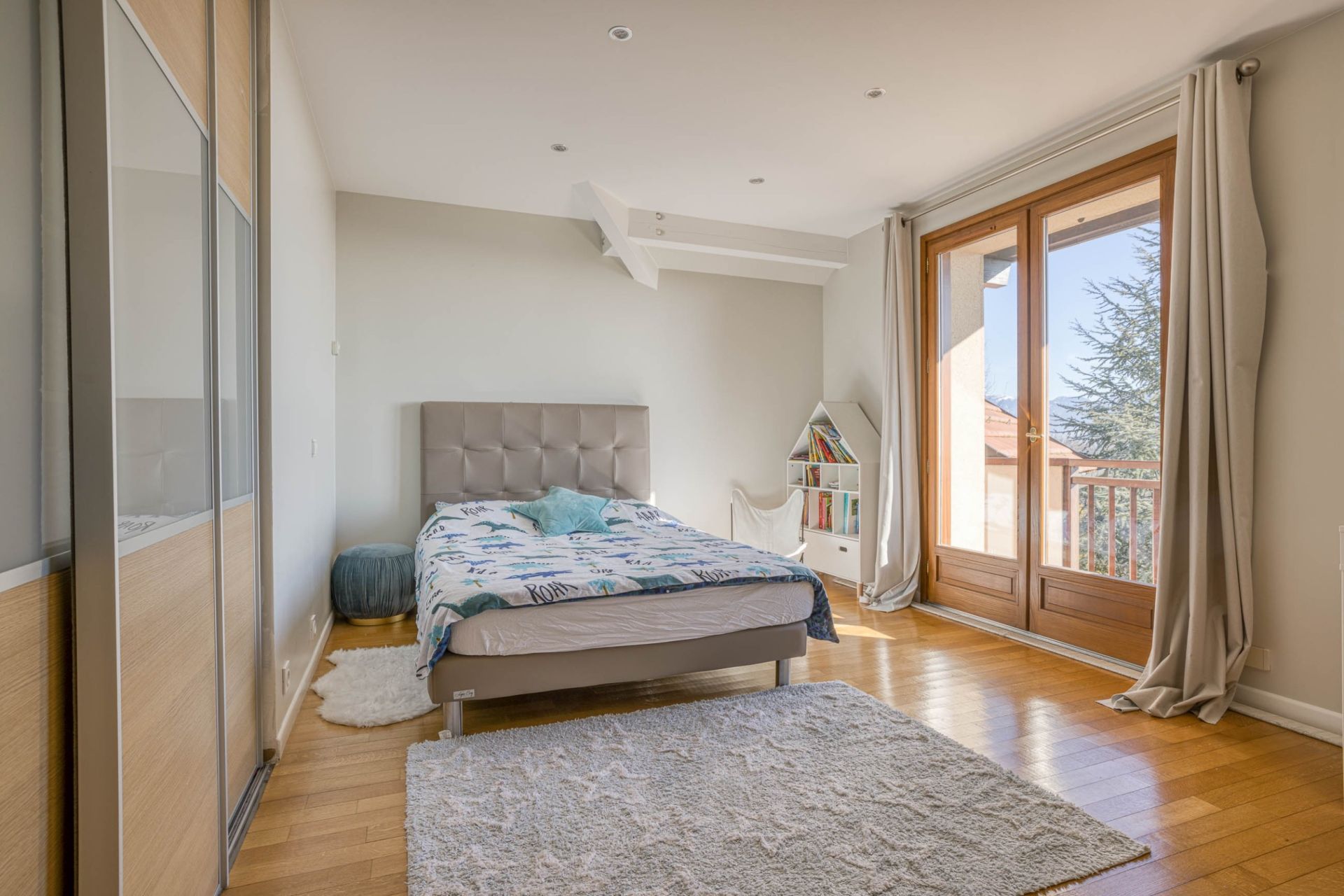 house 8 Rooms for sale on ANNECY (74370)