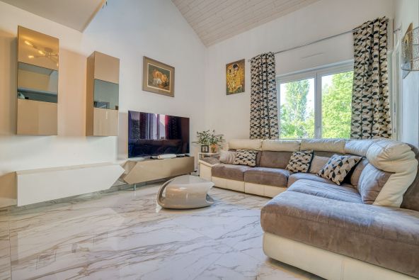 Sale Apartment Annecy-le-Vieux 7&nbsp;Rooms 154&nbsp;m²