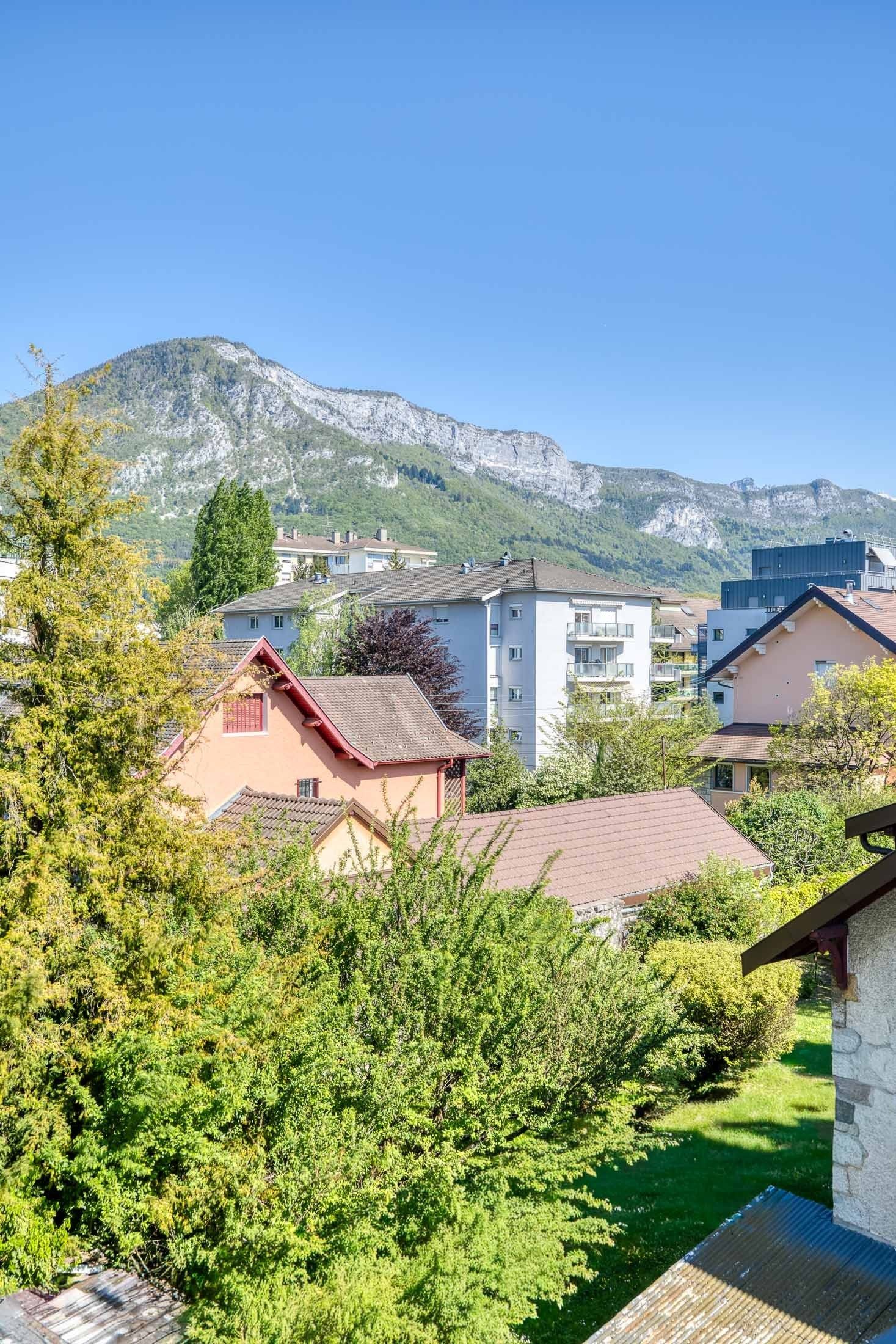 apartment 2 Rooms for sale on ANNECY (74000)
