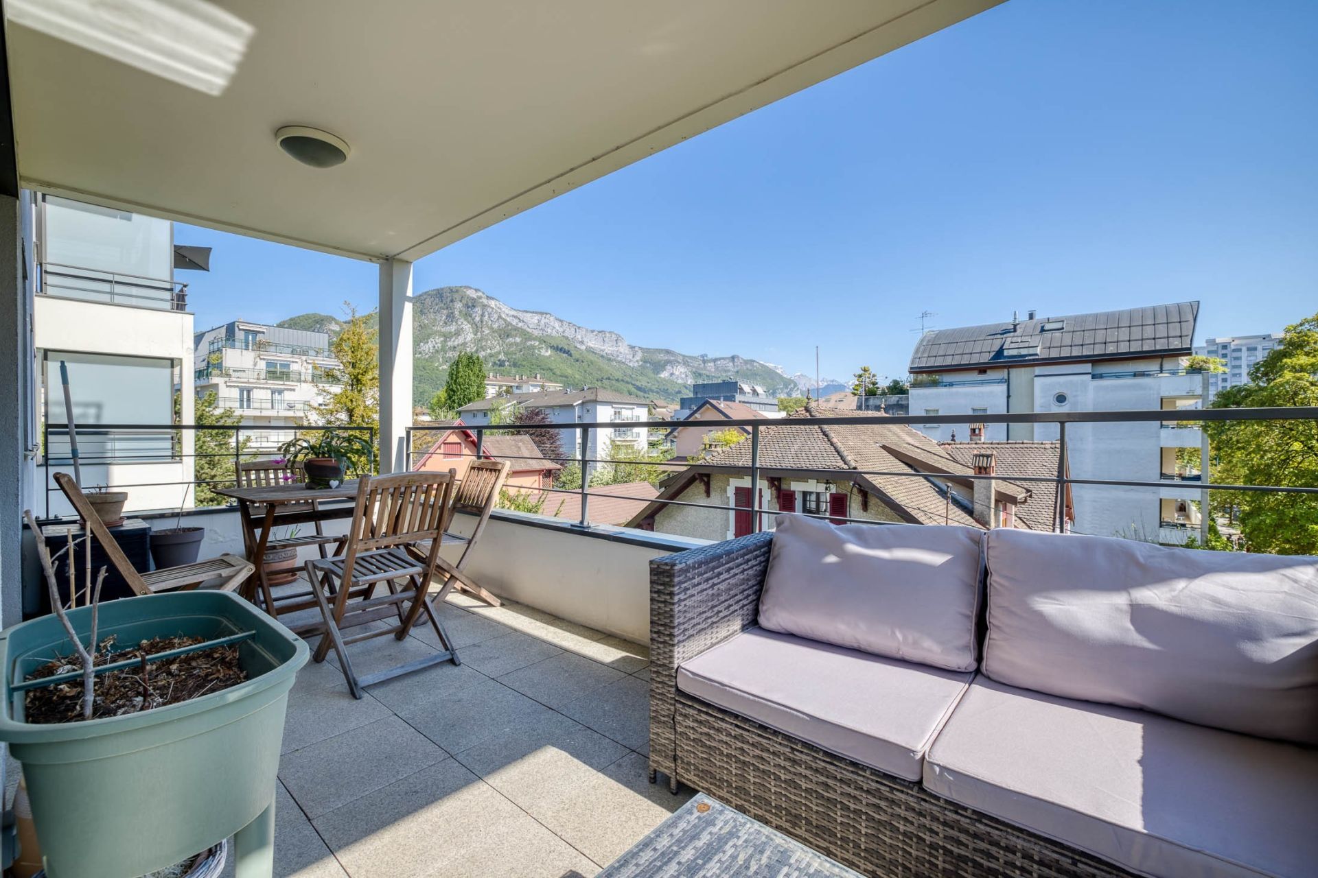 apartment 2 Rooms for sale on ANNECY (74000)