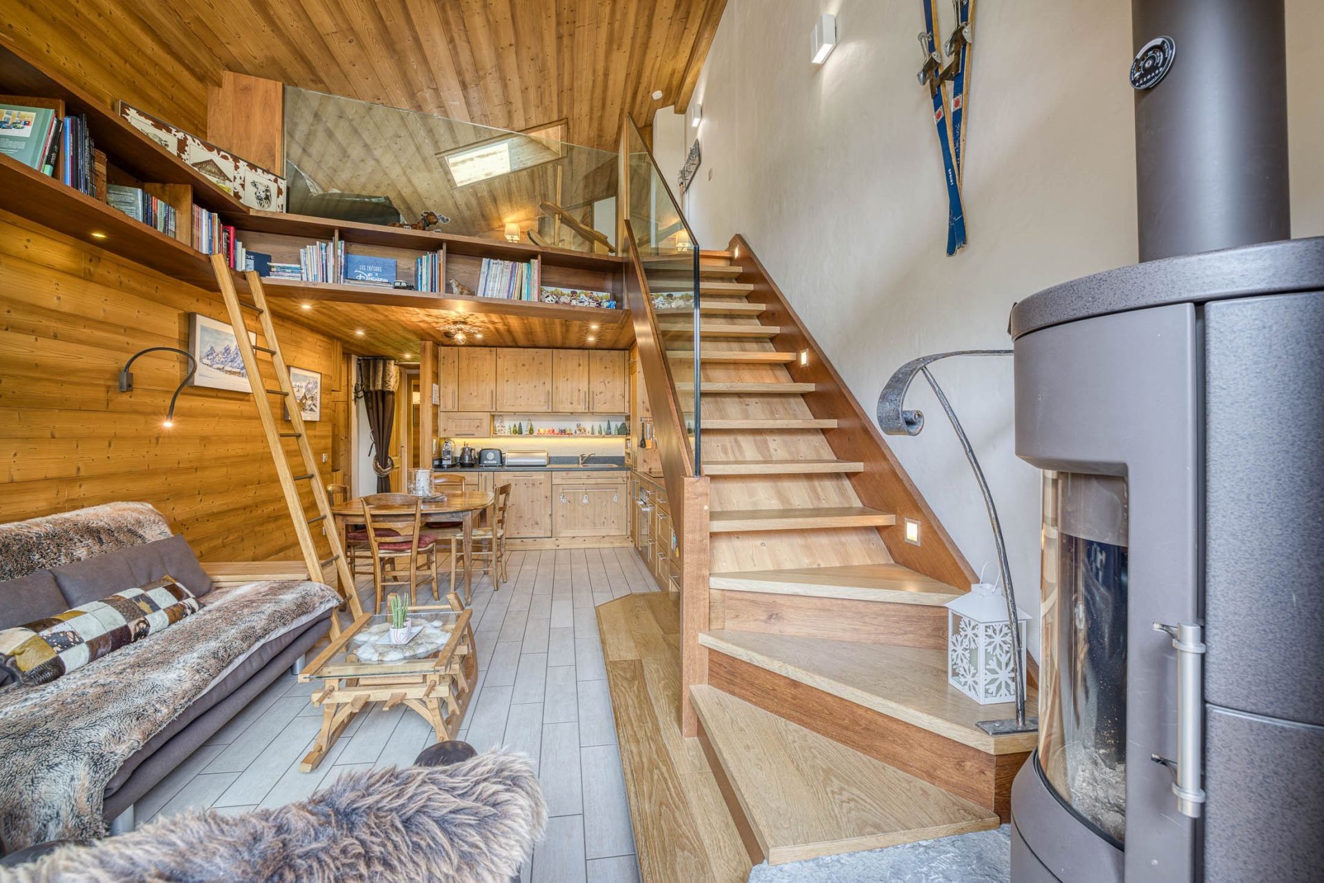 apartment 5 Rooms for sale on LA CLUSAZ (74220)