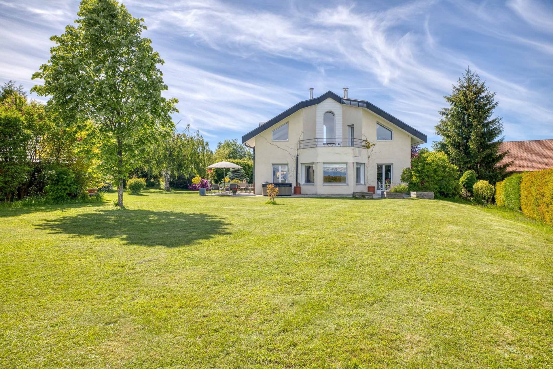 maison 6 Pièces en vente sur PERS JUSSY (74930)