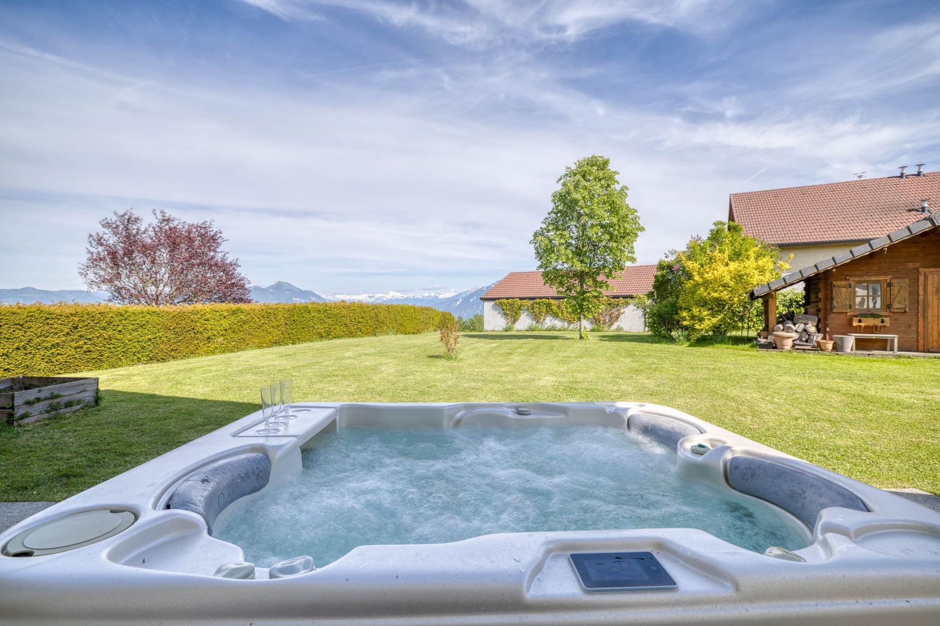 maison 6 Pièces en vente sur PERS JUSSY (74930)