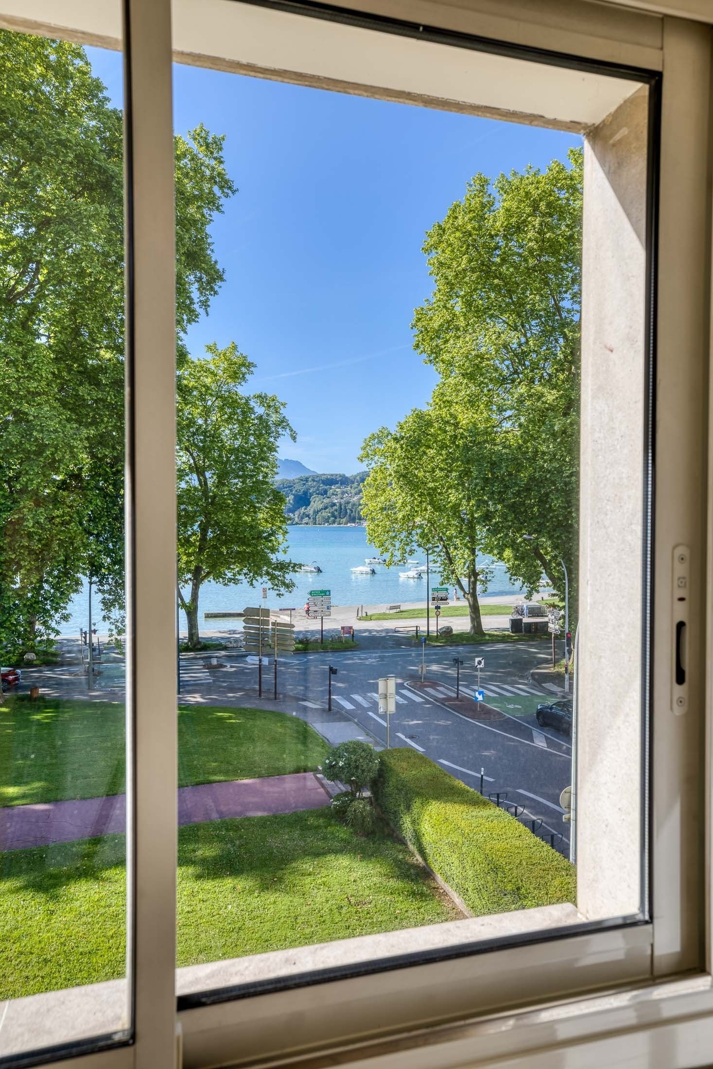 apartment 3 Rooms for rent on ANNECY (74000)