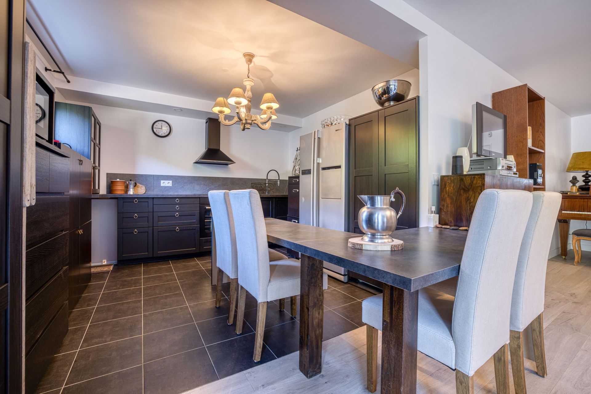 house 11 Rooms for sale on SEVRIER (74320)