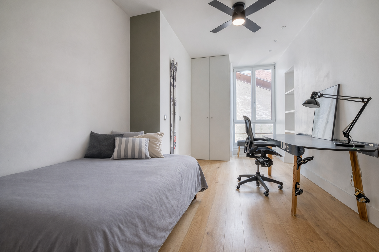 apartment 4 Rooms for sale on ANNECY (74000)
