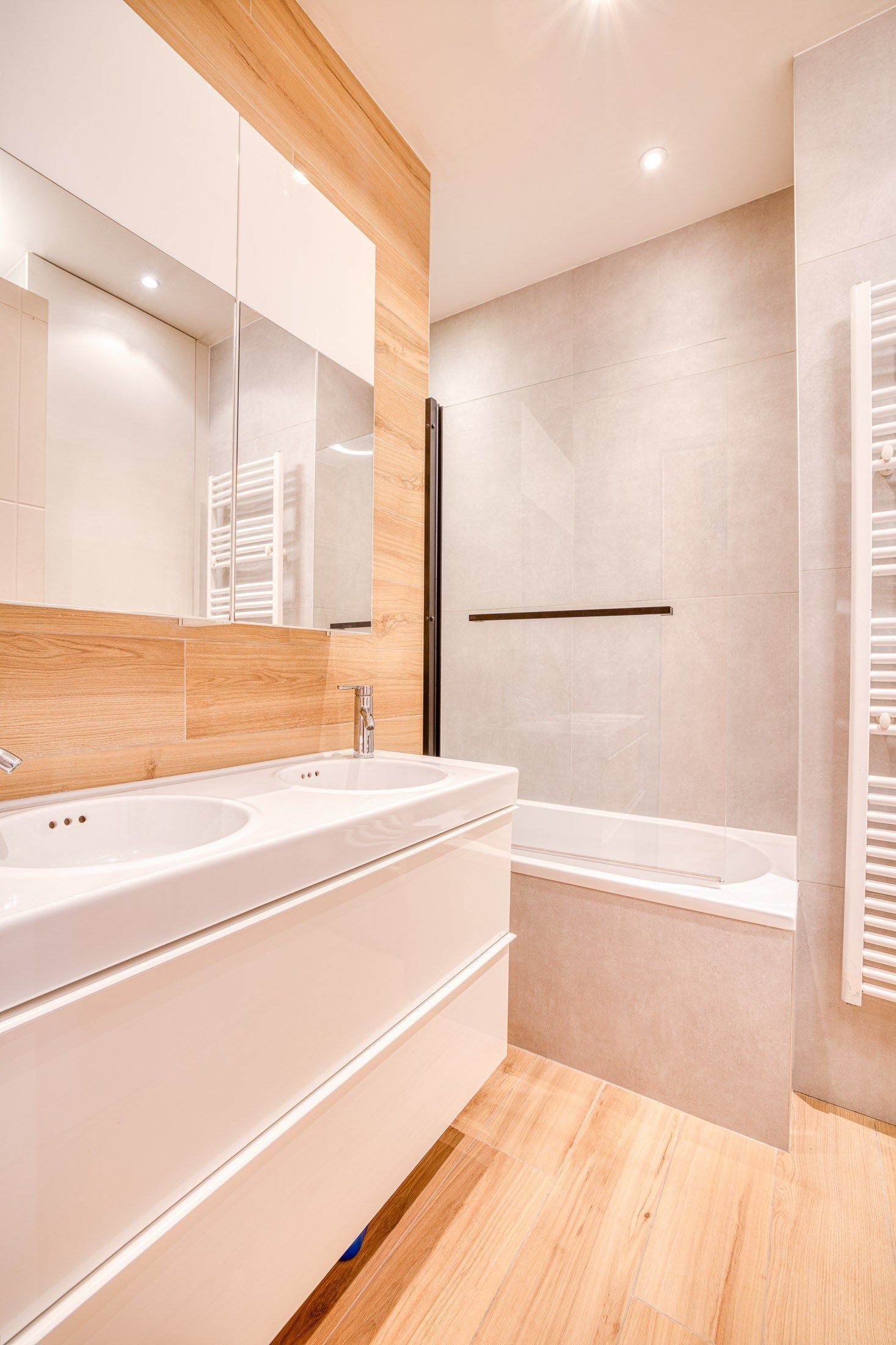 apartment 4 Rooms for sale on ANNECY (74000)
