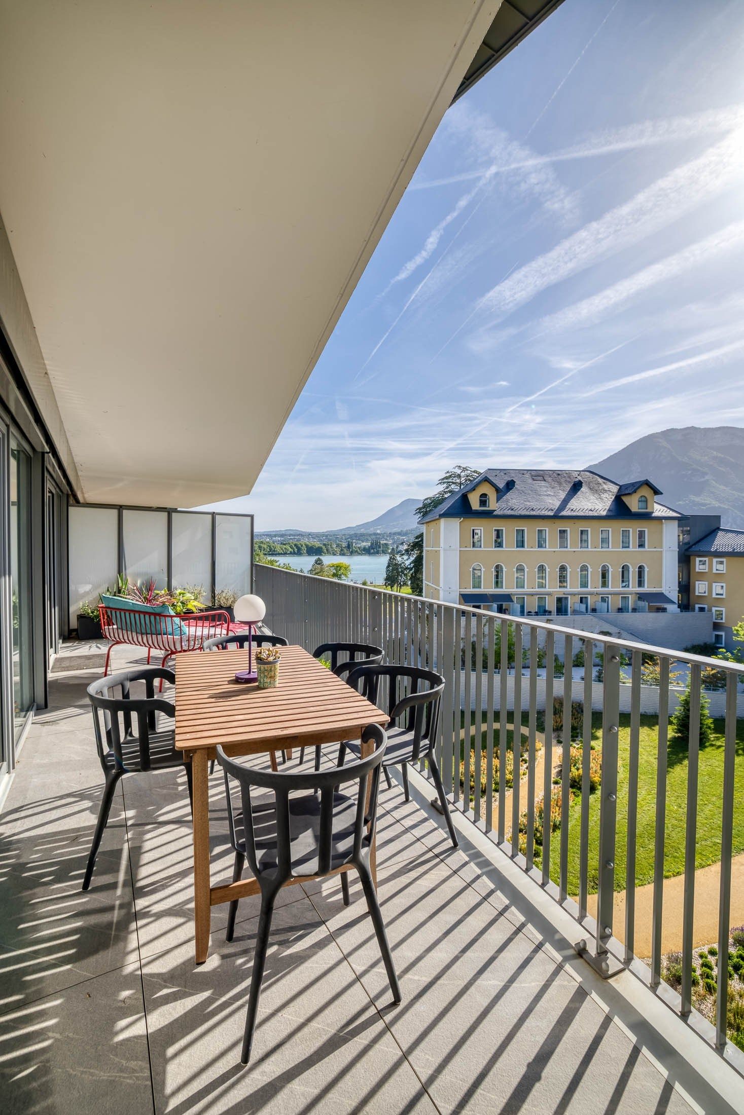 apartment 4 Rooms for sale on ANNECY (74000)