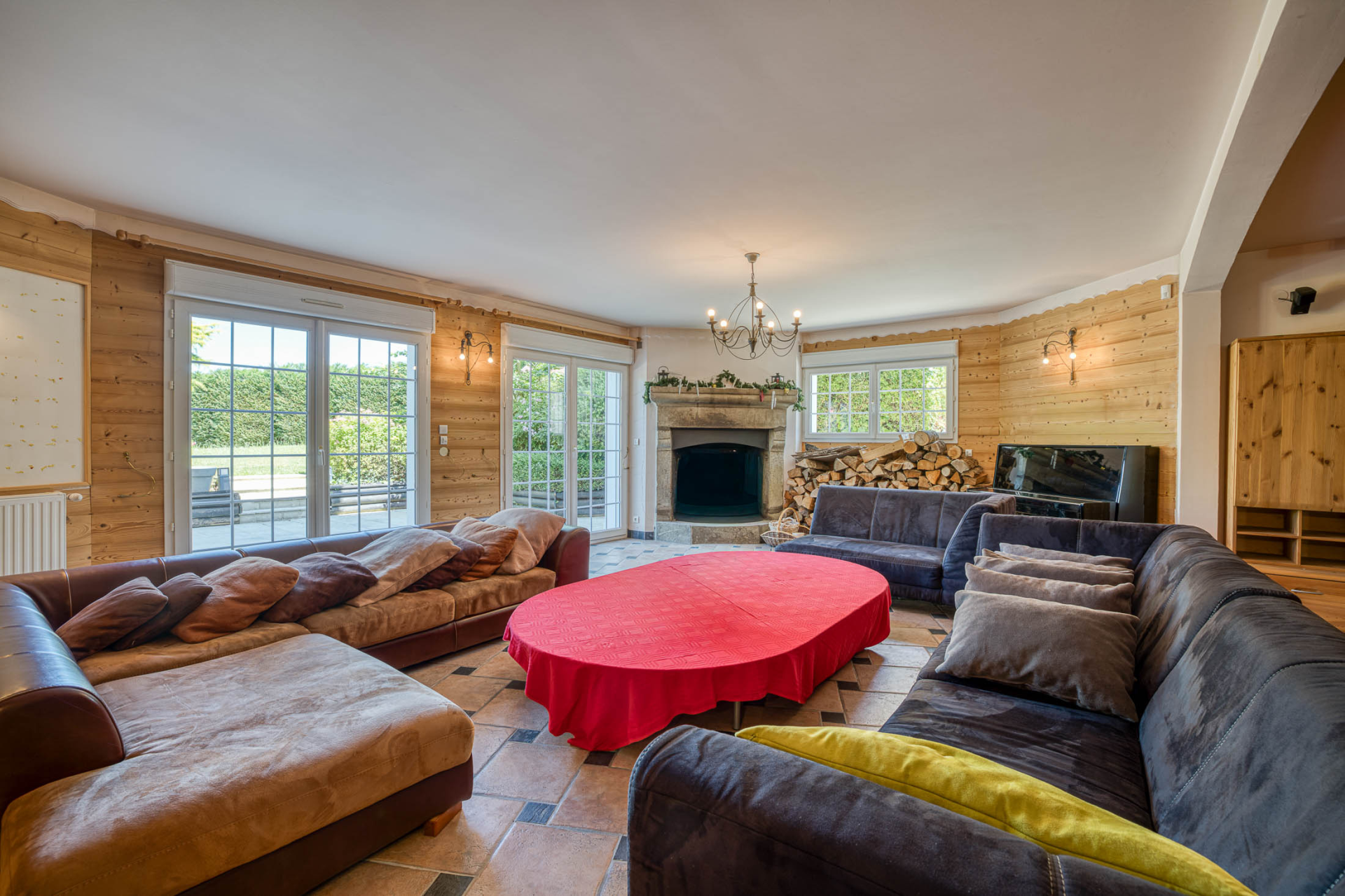 maison 10 Pièces en vente sur CHAPEIRY (74540)