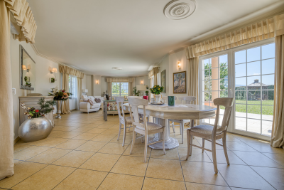 Vente Maison Chapeiry 10&nbsp;Pièces 517&nbsp;m²