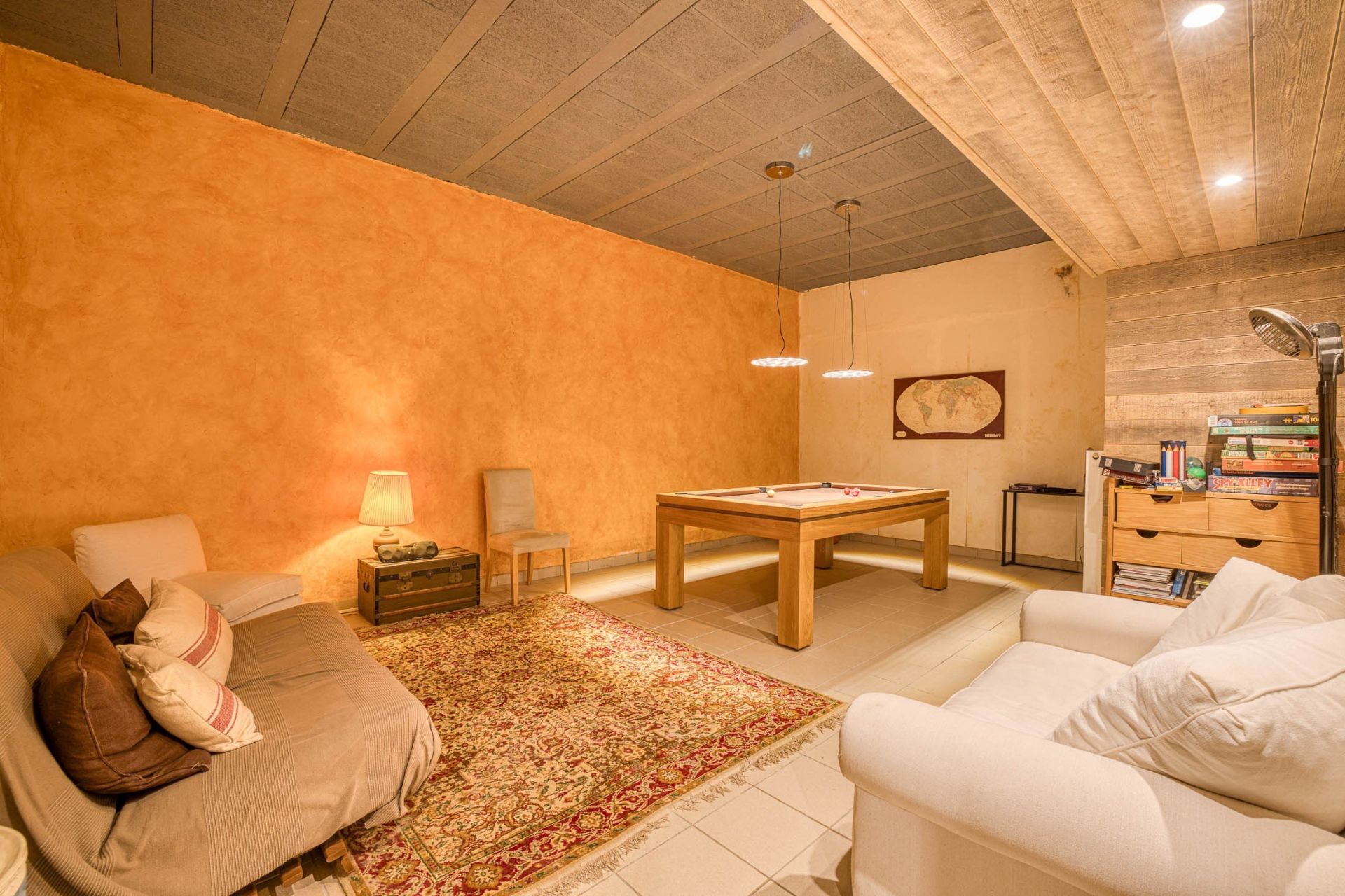 house 9 Rooms for sale on ST MARTIN BELLEVUE (74370)
