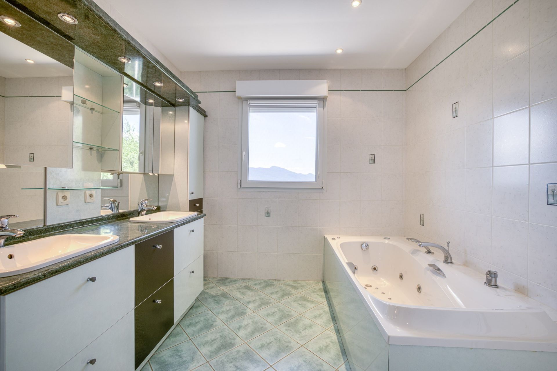 maison 6 Pièces en vente sur PUGNY CHATENOD (73100)