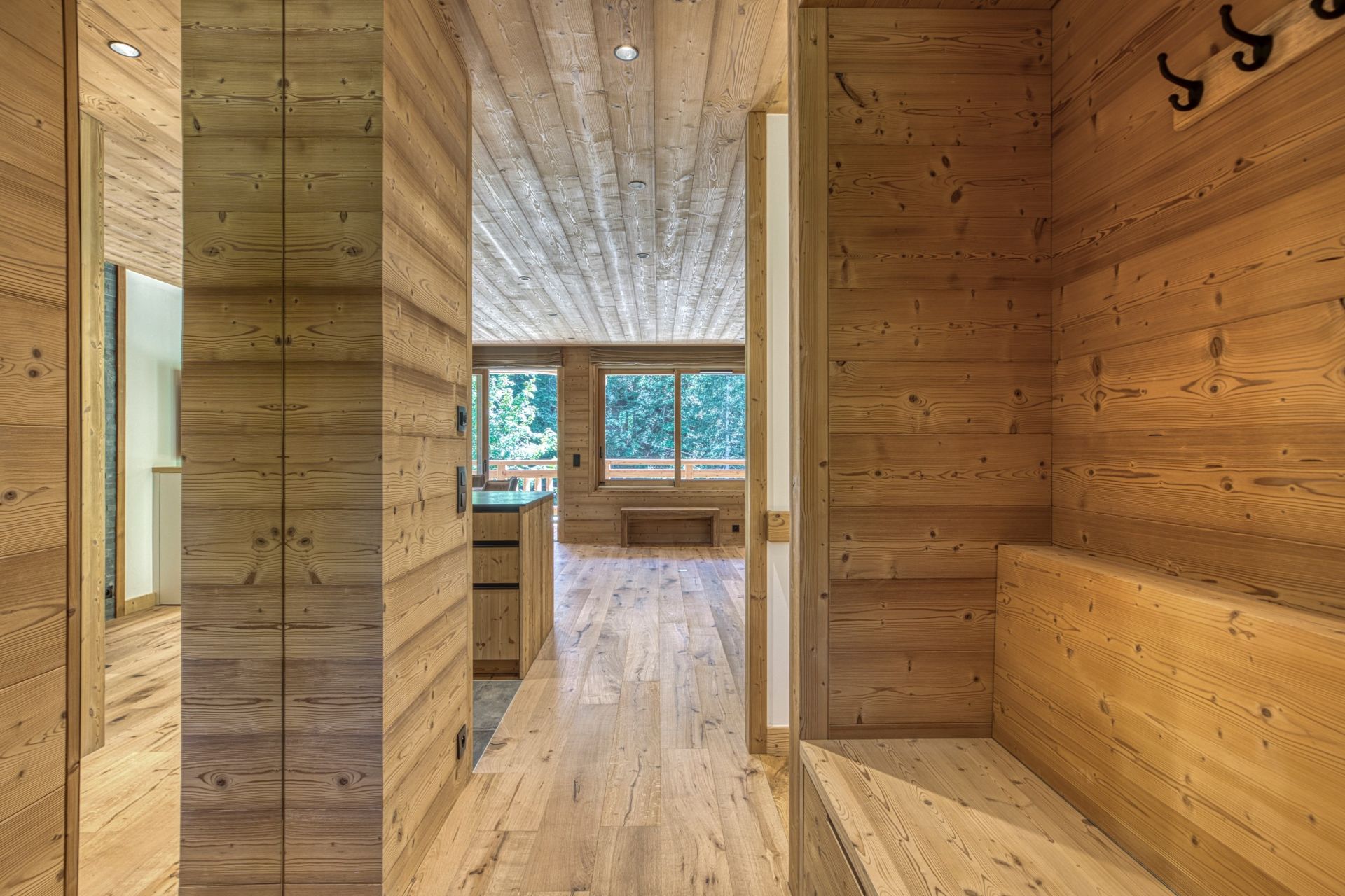 chalet 5 Rooms for sale on LE GRAND BORNAND (74450)