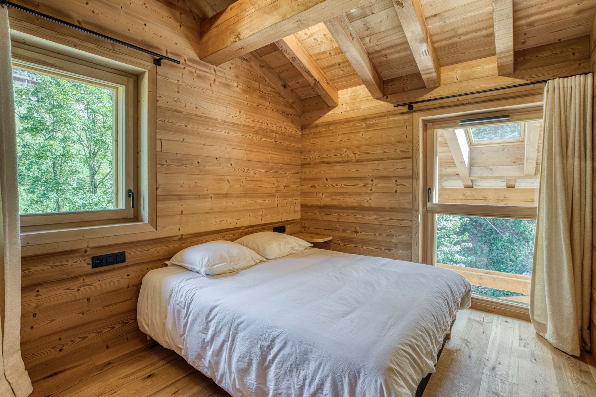 chalet 5 Rooms for sale on LE GRAND BORNAND (74450)