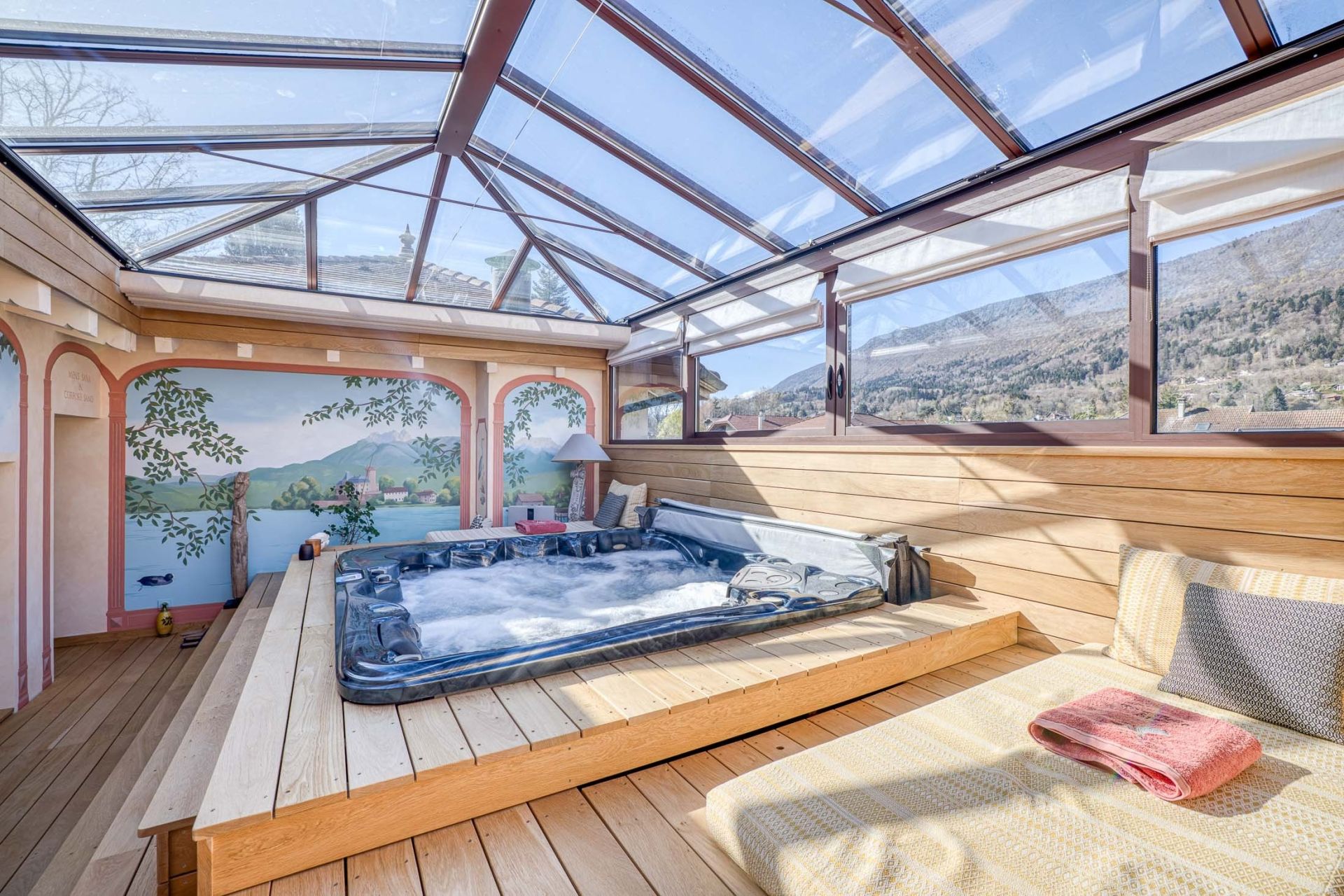 propriété 25 Pièces en vente sur ANNECY (74000)