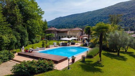 Vente Propriété Annecy 15&nbsp;Pièces 1000&nbsp;m²