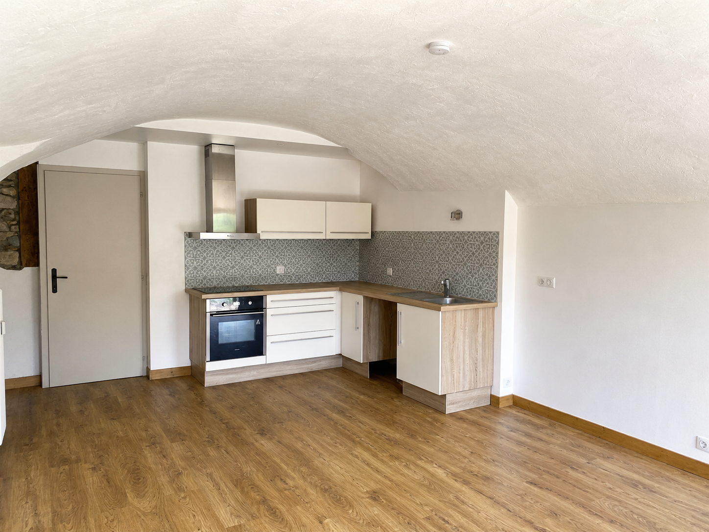 apartment 2 Rooms for sale on MANIGOD (74230)