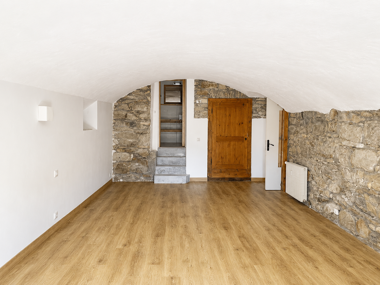 apartment 2 Rooms for sale on MANIGOD (74230)