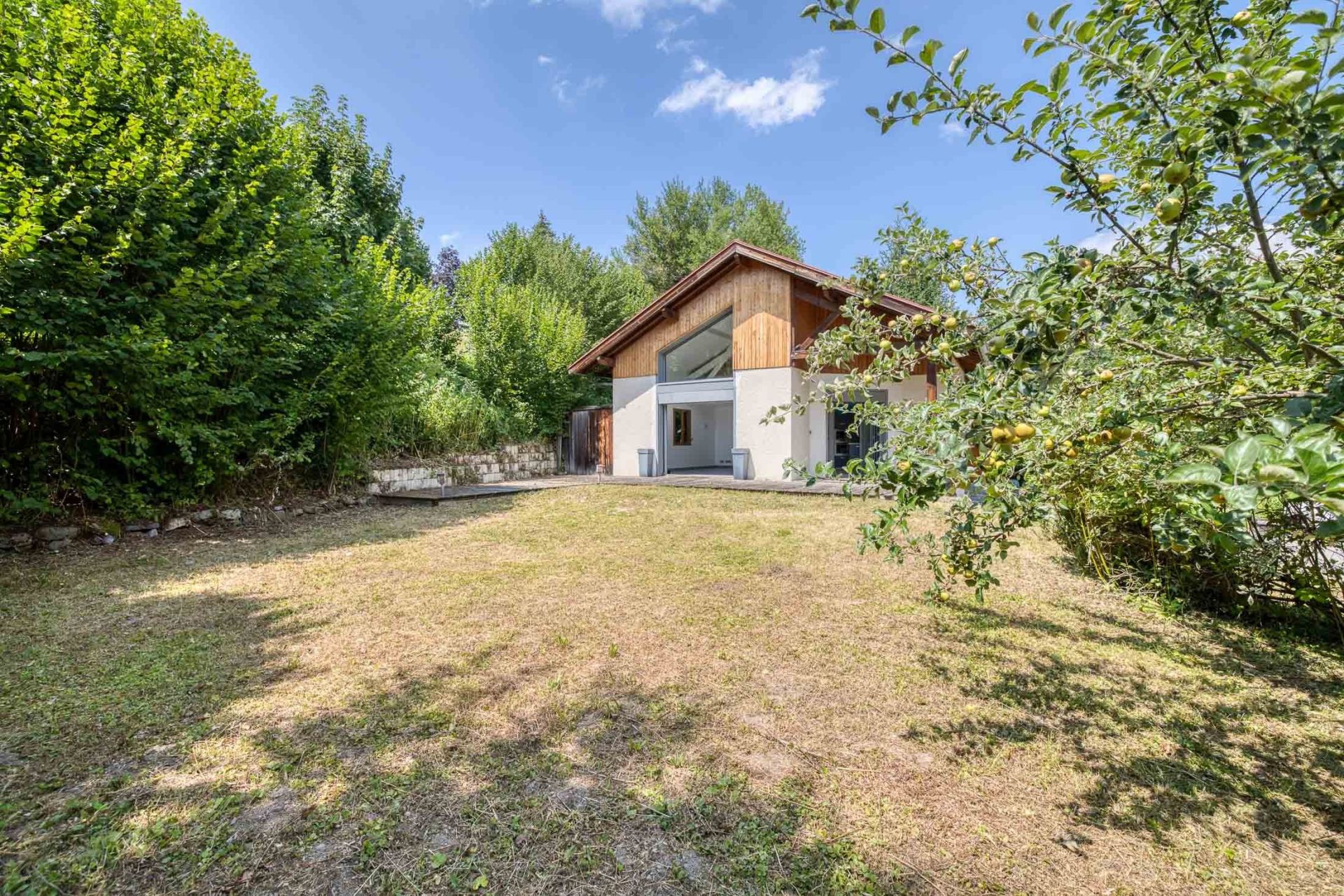 chalet 6 Rooms for sale on ARACHES LA FRASSE (74300)