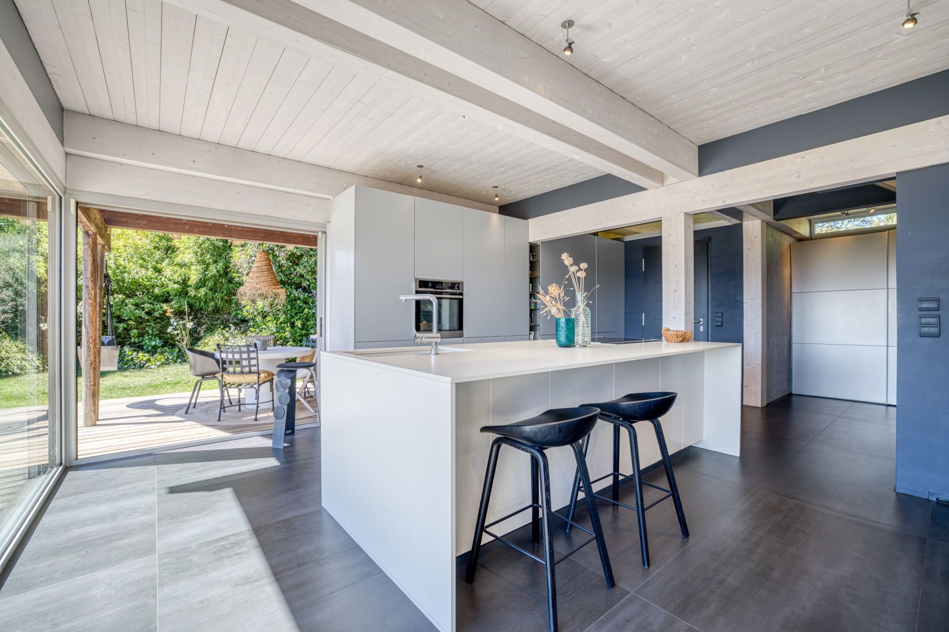 house 9 Rooms for sale on ANNECY (74000)