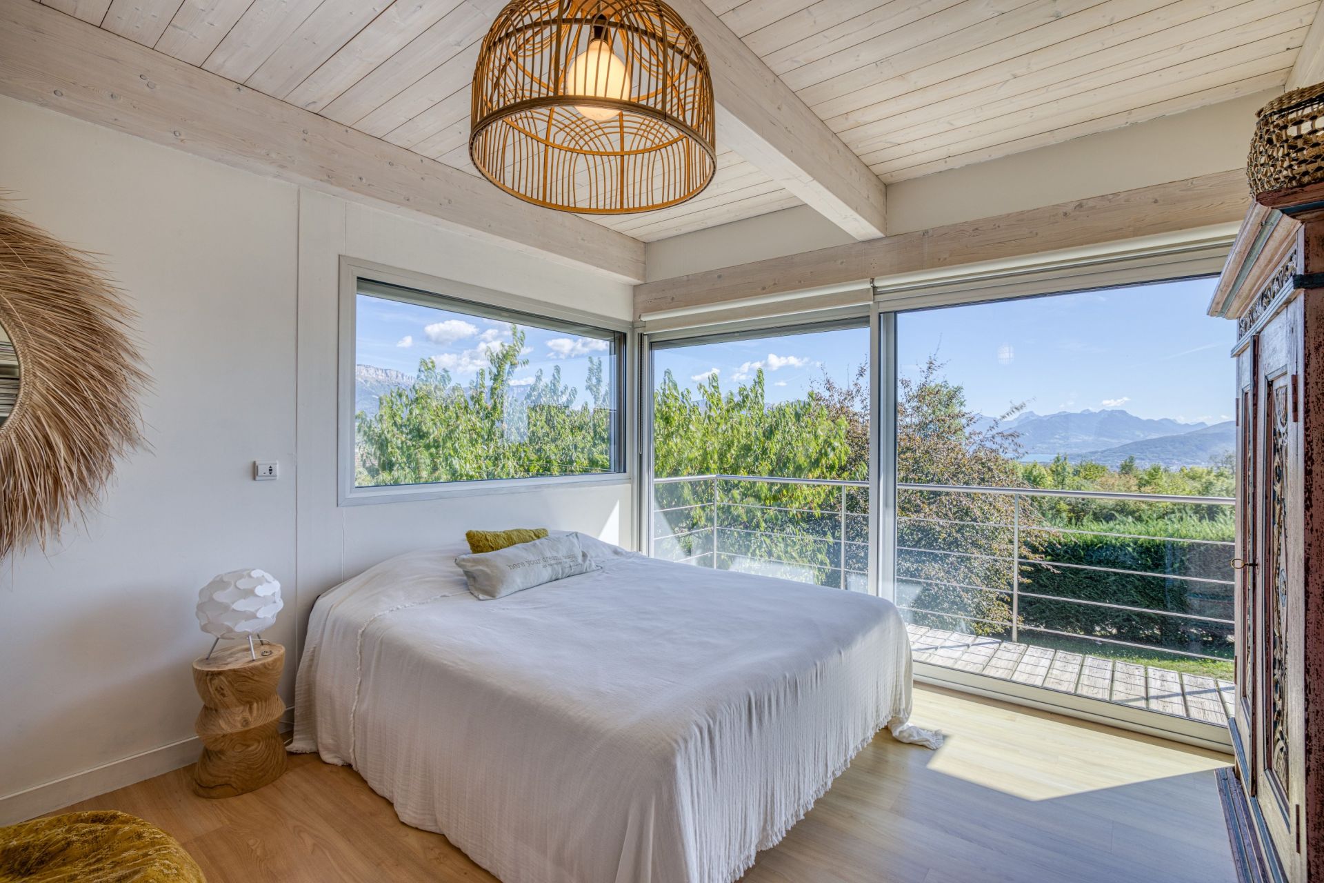 house 9 Rooms for sale on ANNECY (74000)