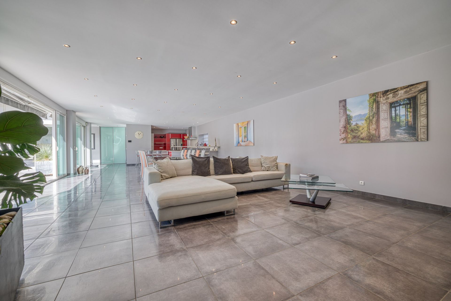 house 9 Rooms for sale on CULOZ BEON (01350)