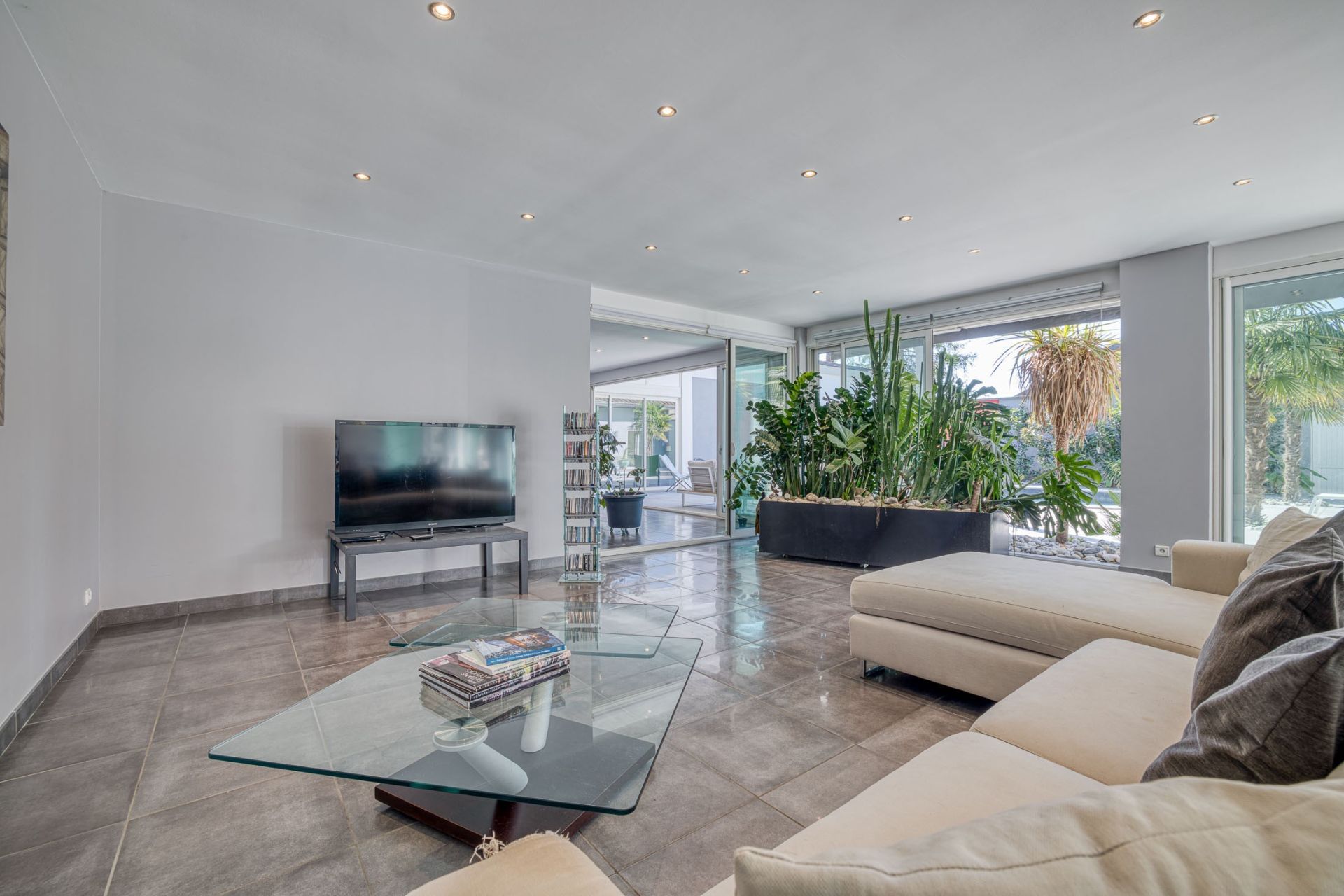 house 9 Rooms for sale on CULOZ BEON (01350)
