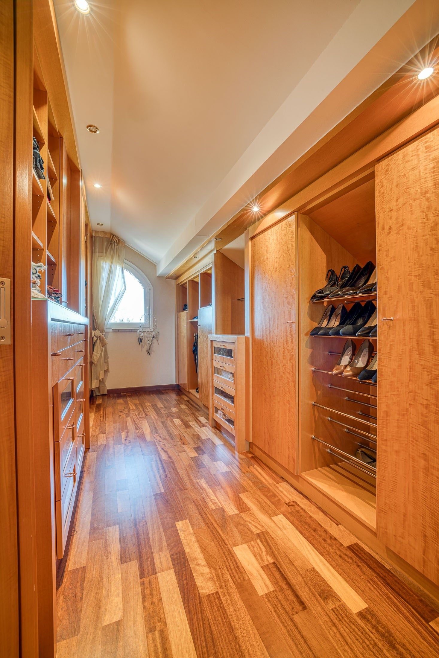 house 10 Rooms for sale on LA BALME DE SILLINGY (74330)