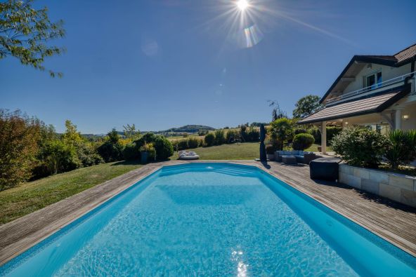 Sale House La Balme-de-Sillingy 10&nbsp;Rooms 363.98&nbsp;m²