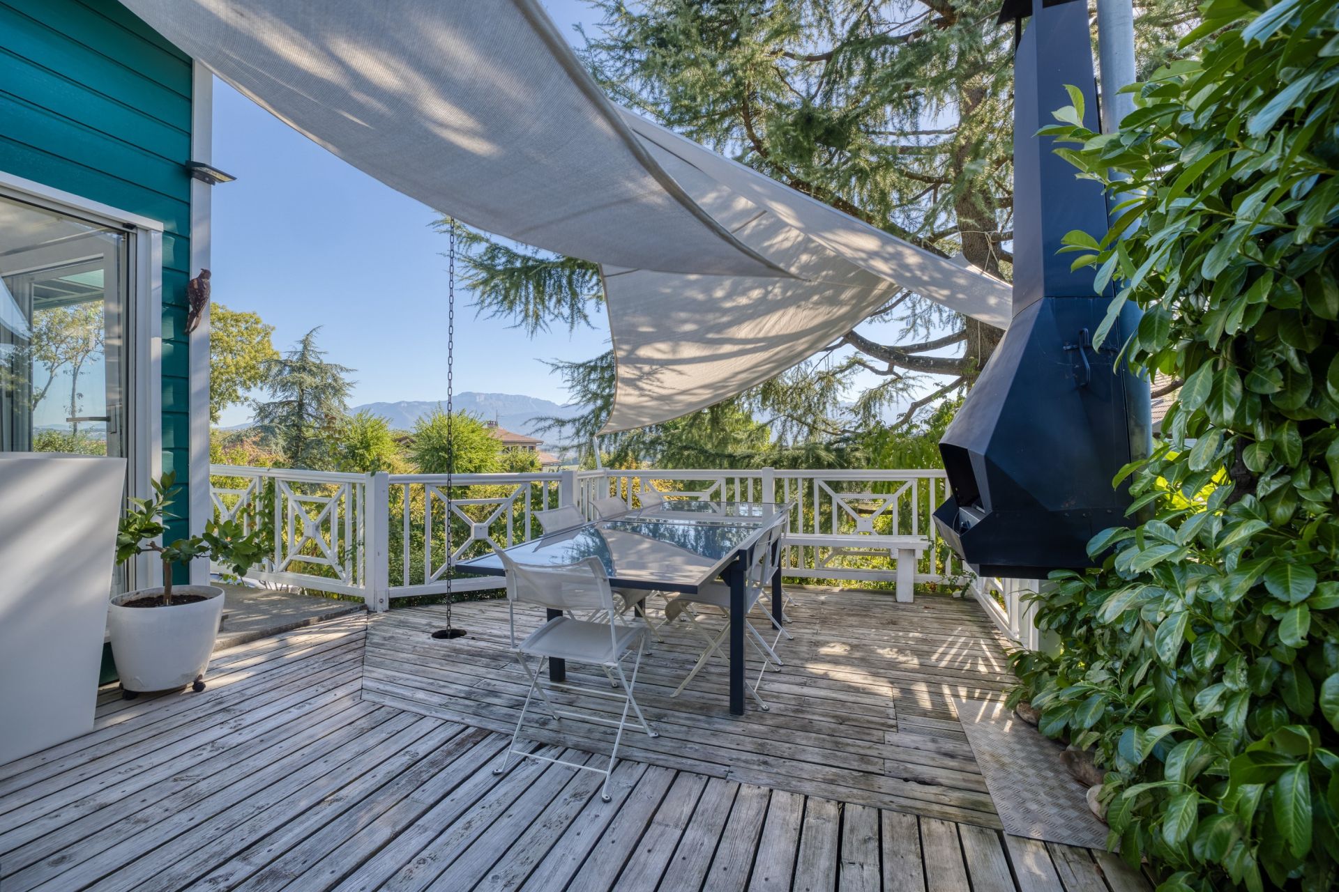 house 10 Rooms for sale on POISY (74330)