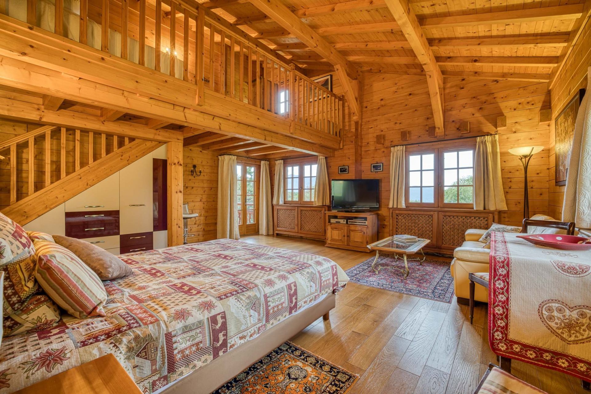 chalet 8 Pièces en vente sur TALLOIRES MONTMIN (74290)