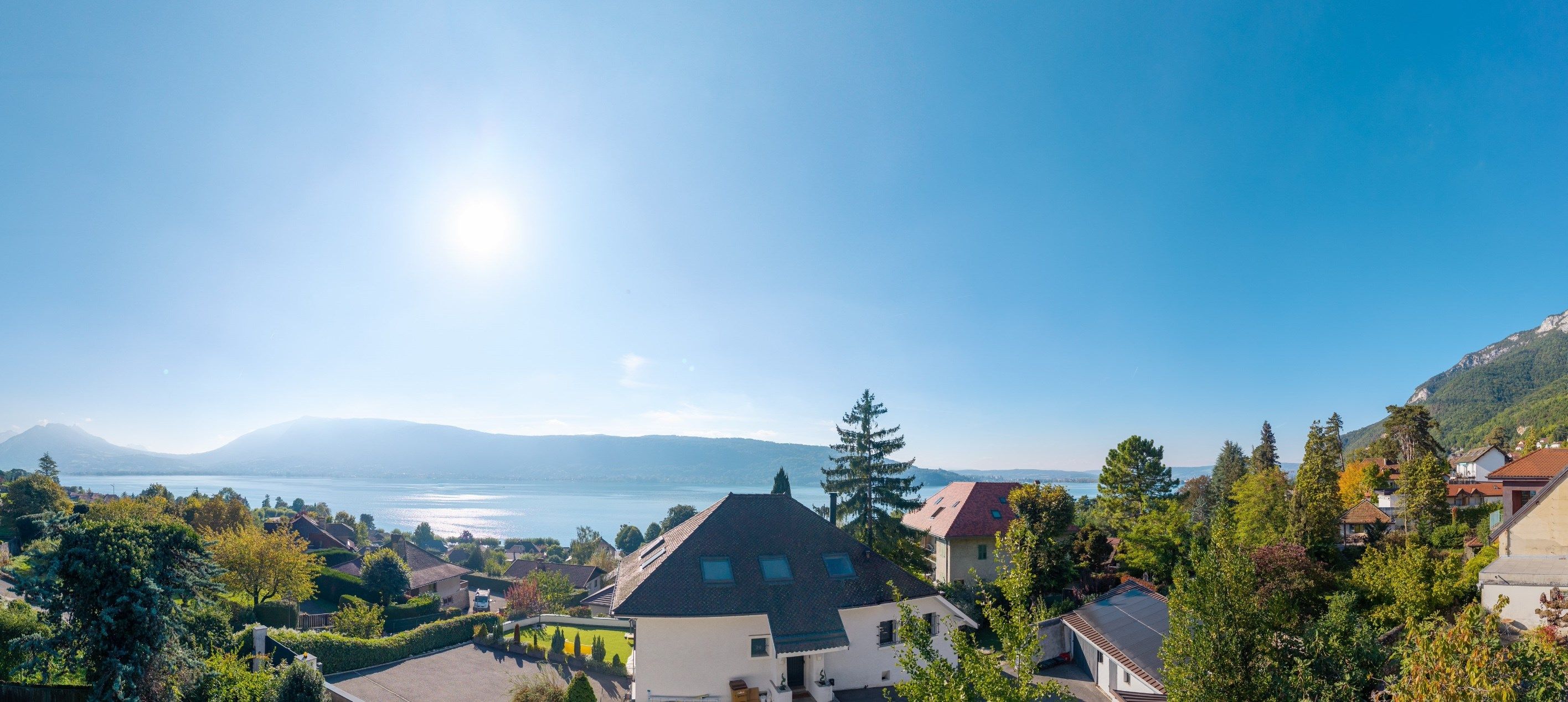 apartment 4 Rooms for sale on VEYRIER DU LAC (74290)