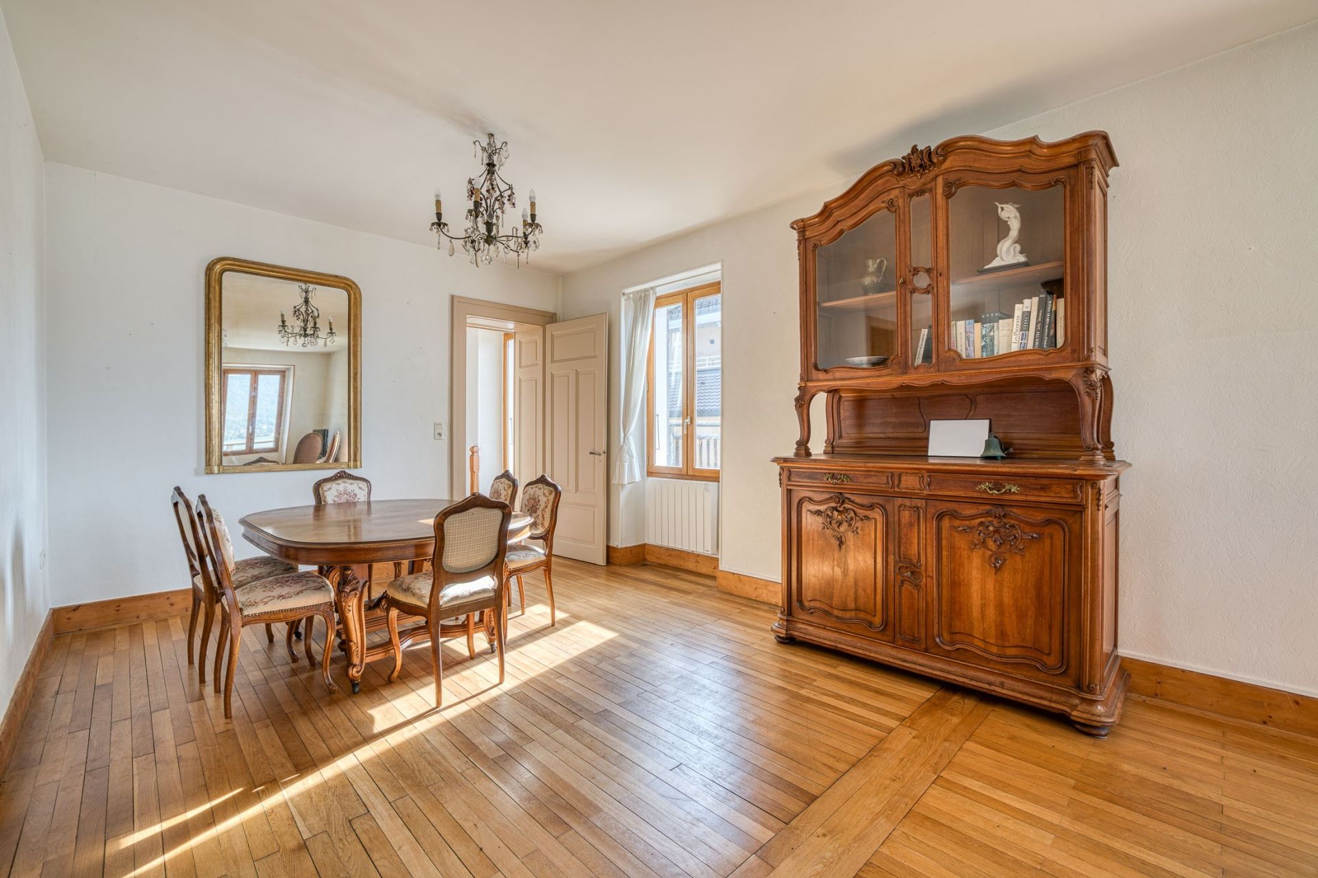 appartement 8 Pièces en vente sur VEYRIER DU LAC (74290)