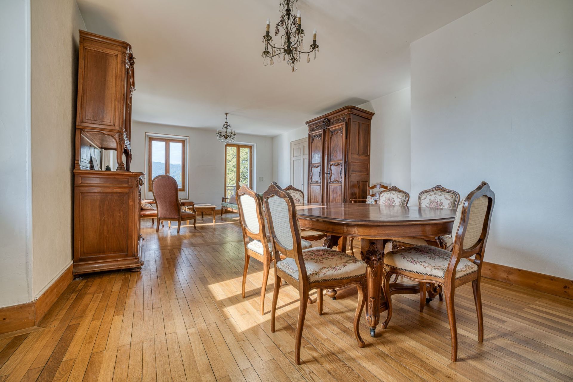 appartement 8 Pièces en vente sur VEYRIER DU LAC (74290)