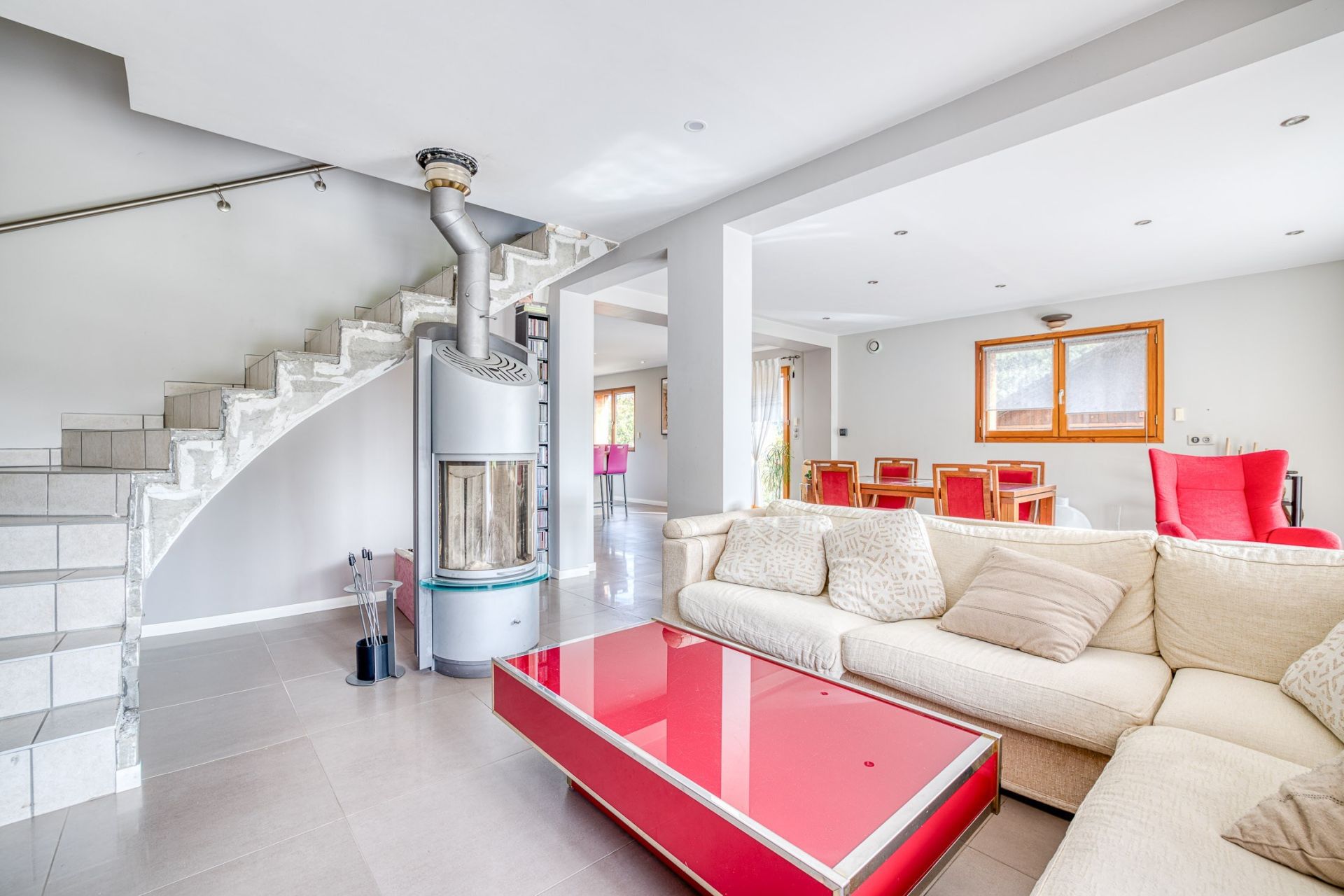 house 6 Rooms for sale on ALEX (74290)