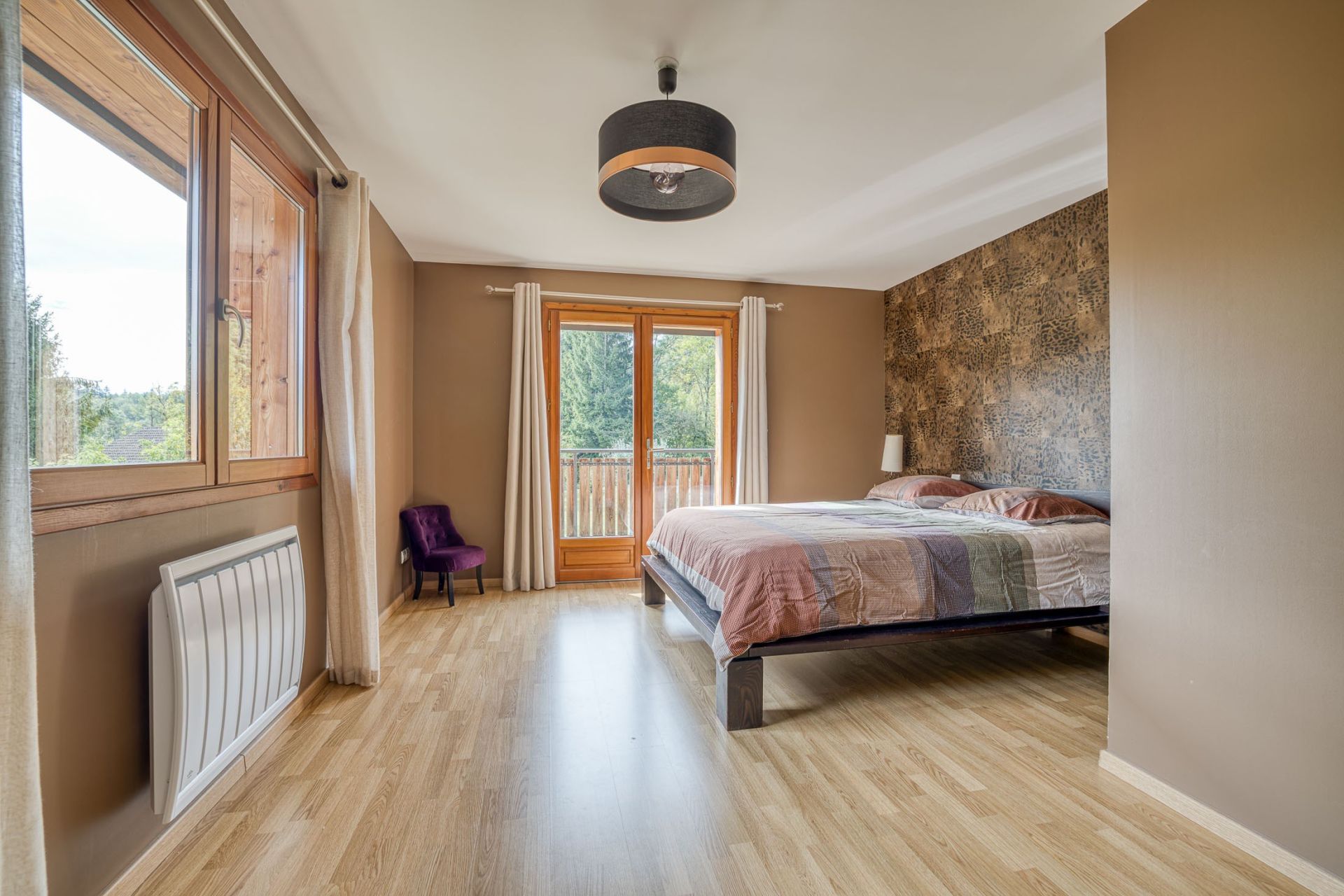 house 6 Rooms for sale on ALEX (74290)