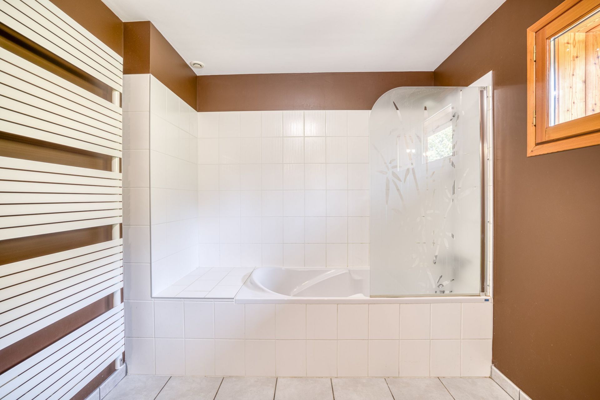 house 6 Rooms for sale on ALEX (74290)
