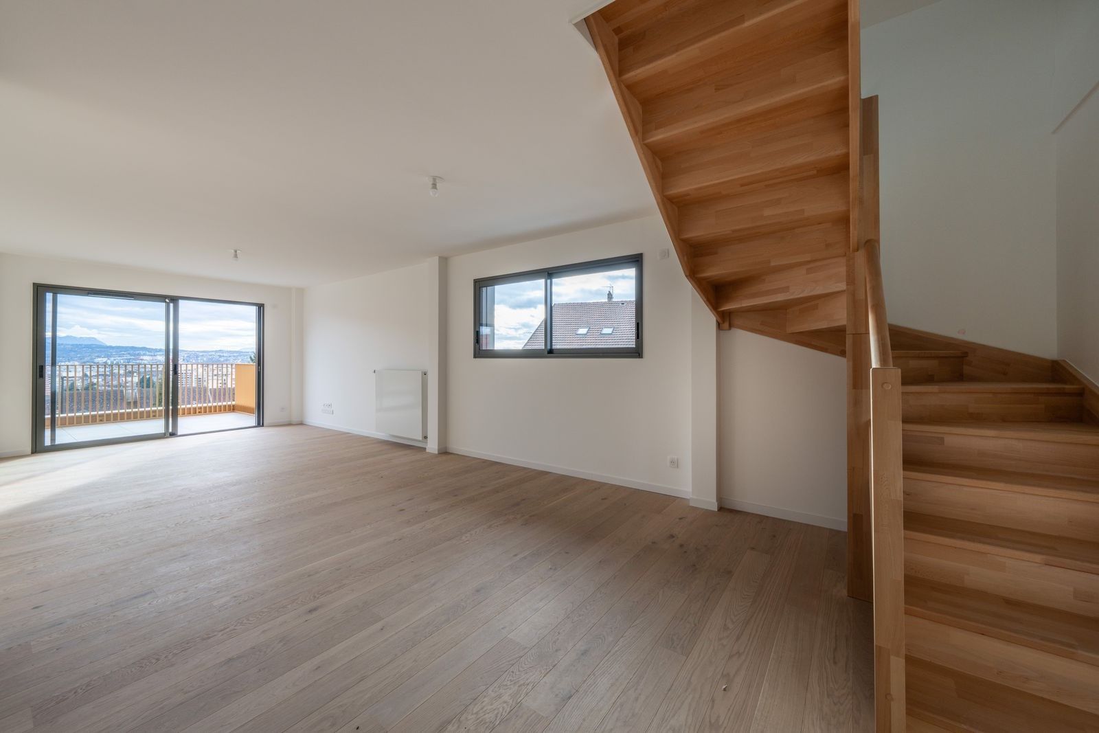 apartment 4 Rooms for sale on ANNECY LE VIEUX (74940)