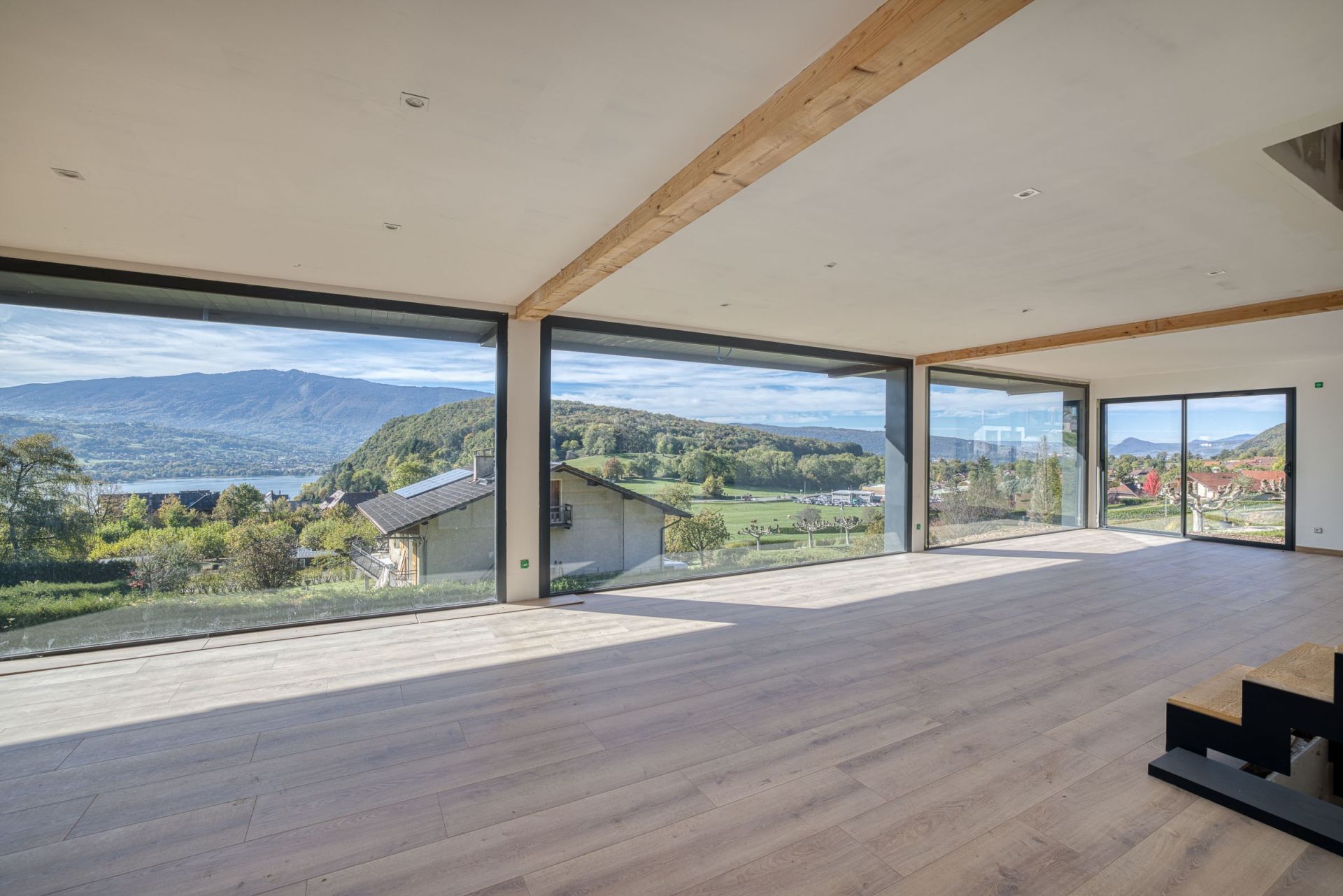 house 6 Rooms for sale on TALLOIRES (74290)