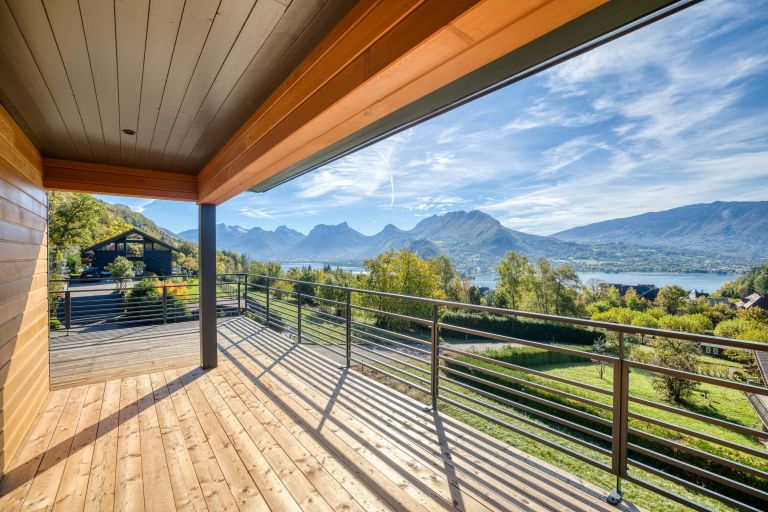 house 6 Rooms for sale on TALLOIRES (74290)