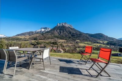 Vente Maison Menthon-Saint-Bernard 6&nbsp;Pièces 200&nbsp;m²