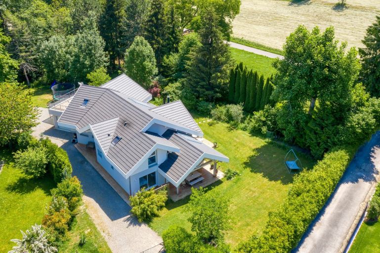 house 6 Rooms for sale on DUINGT (74410)