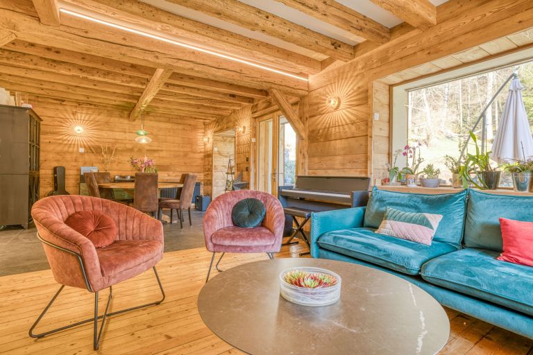 house 7 Rooms for sale on DINGY ST CLAIR (74230)
