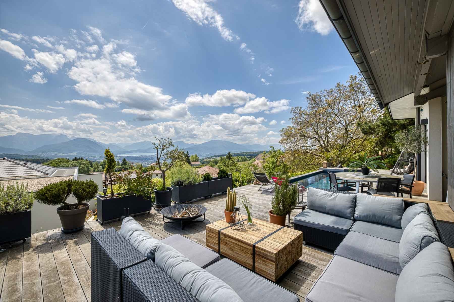 house 9 Rooms for sale on ANNECY (74000)