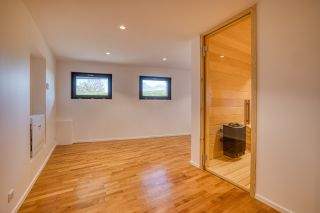 house 8 Rooms for sale on SEVRIER (74320)