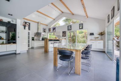 Sale House Annecy-le-Vieux 11&nbsp;Rooms 312&nbsp;m²