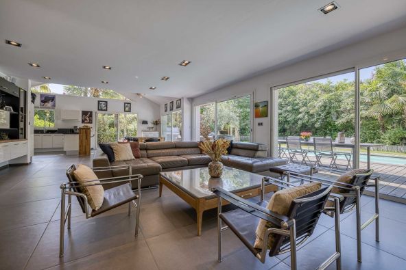 Vente Maison Annecy-le-Vieux 11 Pièces 312 m²
